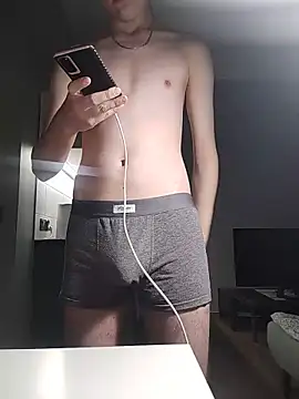 Вебкам-шоу Milo_100
