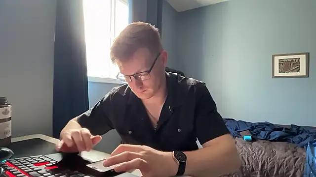 lustylyndon Show in webcam