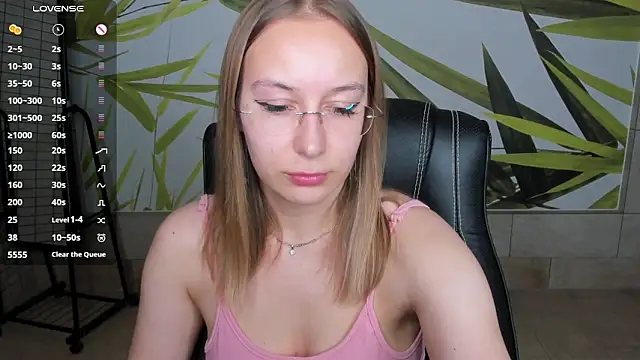 dina_sunshine: онлайн-секс-чат