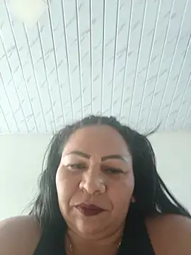 Dirty_Foxx5's Live XXX Chat