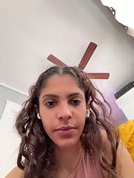 Chat XXX en directo de karlatiburcio