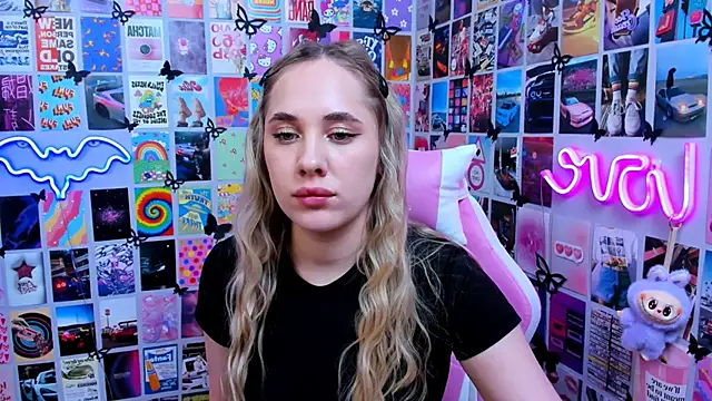 MiaMilas' Live XXX Chat