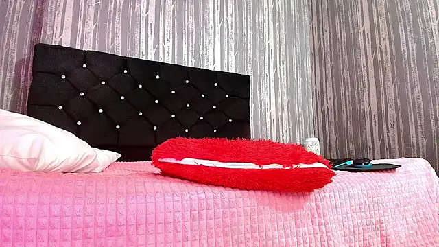 Chatroom XXX en direct de Elizabetth_Roman
