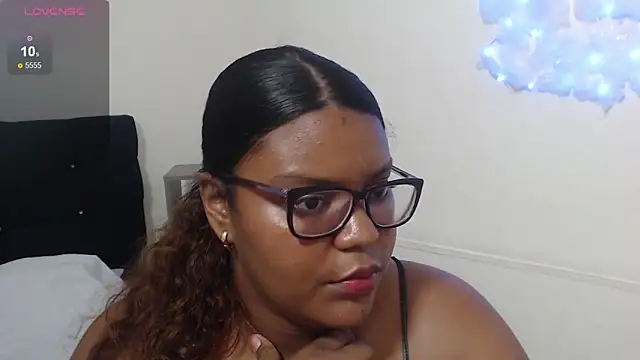 Czat XXX na żywo – Gibi_Laurent
