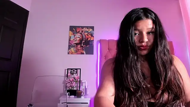 Chat +18 de Tulipxo ao vivo
