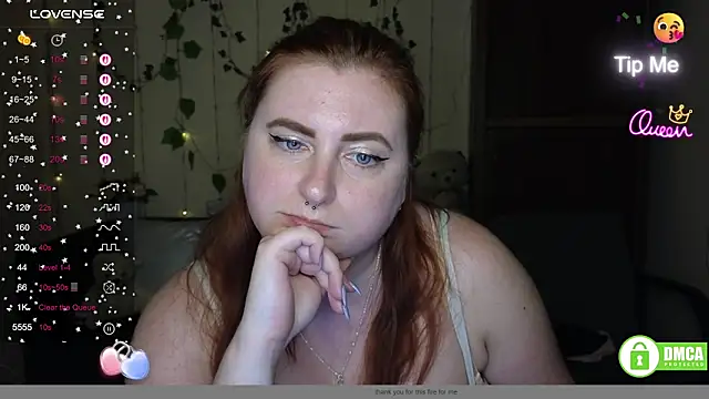 Chat +18 de Alicia_love00 ao vivo