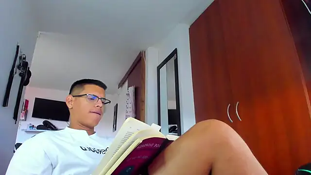 Chat XXX Live _John_Boy_