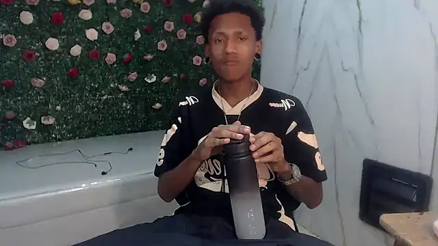 Chat +18 de ManSant ao vivo