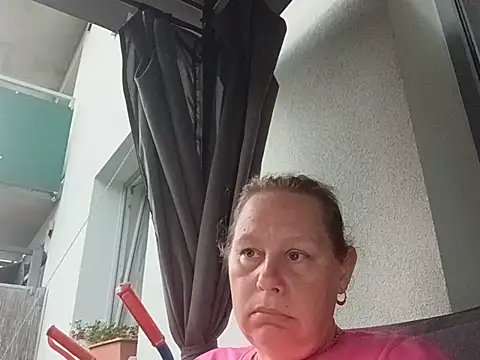 Chat +18 de Jahudka47 ao vivo