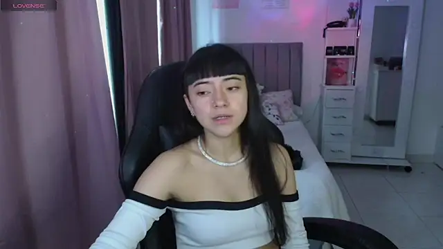 violetta_blackk 라이브 XXX 채팅