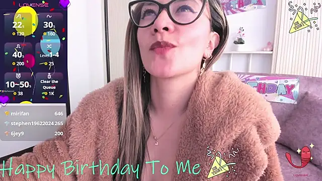 Chat XXX en directo de VelvetMouth_