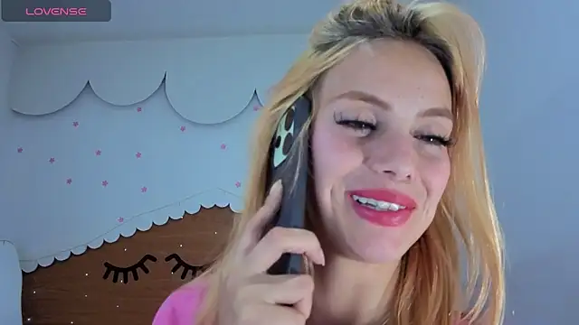 emma_wockll_t – Naživo XXX chat