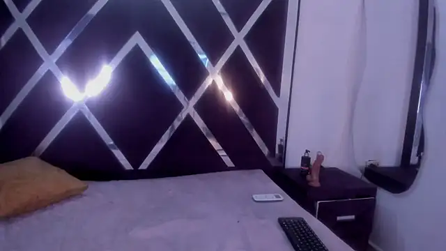 alannaht's Live XXX Chat