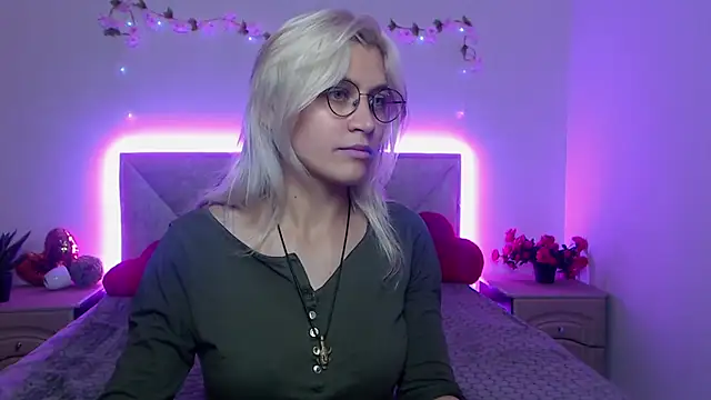 دردشة RubyDaviss الجنسية المباشرة
