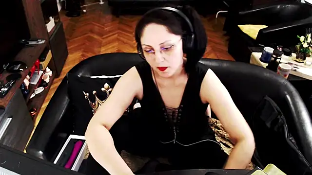 Imperatriza's Live XXX Chat