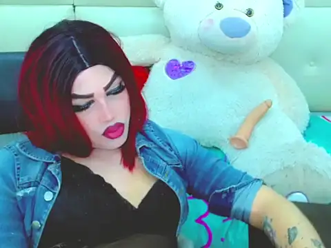 NharaBigCock Pertunjukan Webcam