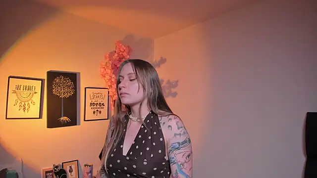 XXX chat uživo modela Siouxsie_cenobite