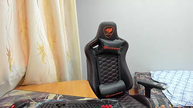 Вебкам-шоу iliaskrislove