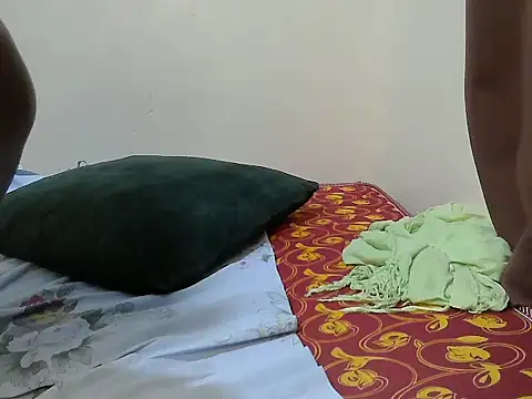 queen_rae – live chatrum