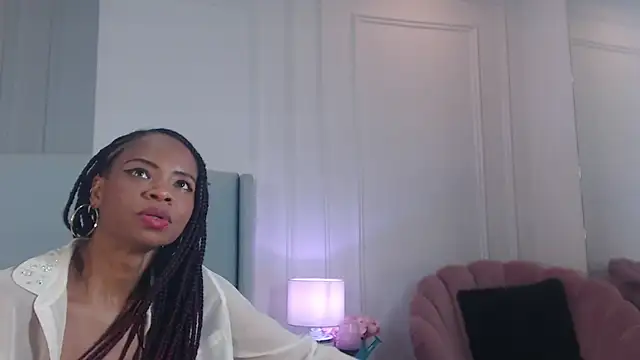 Chat XXX ao vivo de ChantalGarner