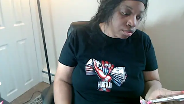Sexymona1218's Live XXX Chat