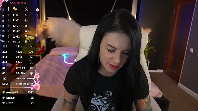 AmberDismond Adlı Modelin Canlı XXX Sohbeti