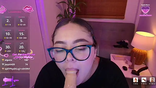 دردشة Emmy_peach1 الجنسية المباشرة