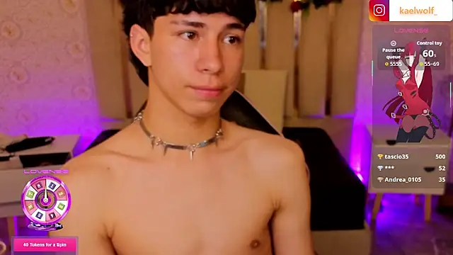 kaelwolf_tay's Live XXX Chat