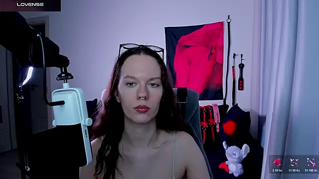 Goddess_of_Fertility – Live XXX-chat