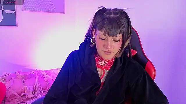 _sharlotte777's Live XXX Chat
