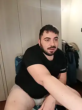 XXX chat uživo modela bear_skinny