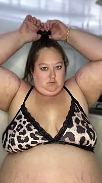 XXX chat uživo modela Chloee_Peach