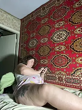 Nenssy555 – Naživo XXX chat