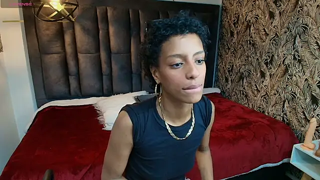 Chat XXX en directo de Zia_Green