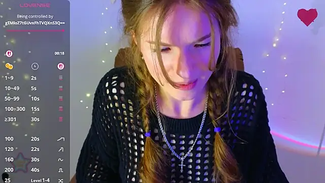 Show modela Katyaa_Lover na web-kameri