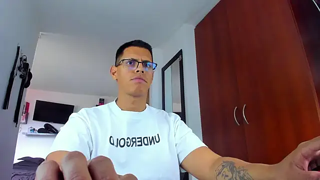 Chat XXX Live _John_Boy_