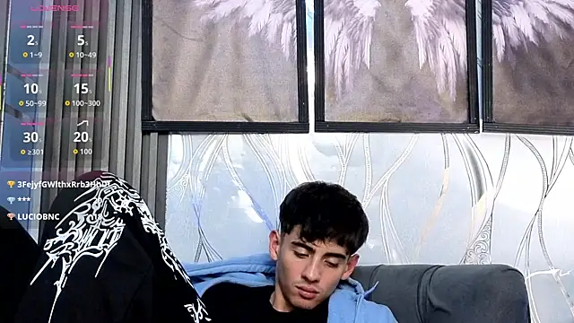 عرض كام demian_hot99