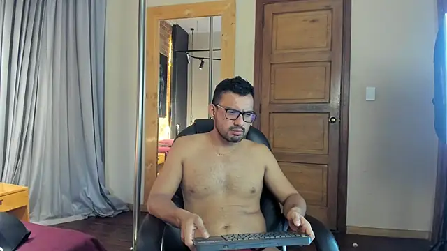 JacobWestt Live XXX-chat