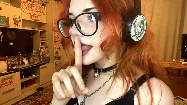 Czat XXX na żywo – RedHeadCat