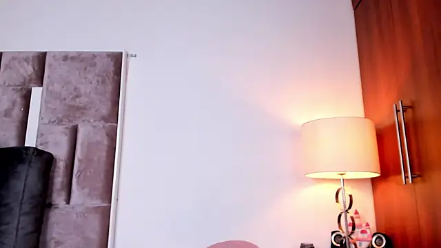 Nia_Bunny – Naživo XXX chat