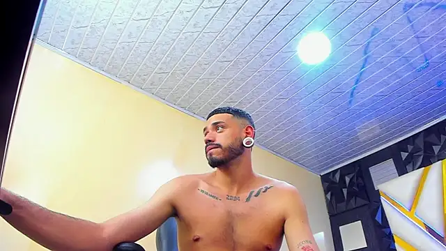 Webkamerová show BrunoCarzon