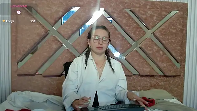 _isaabellaa Adlı Modelin Canlı XXX Sohbeti