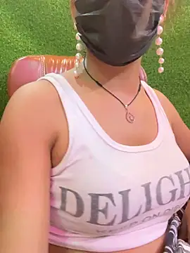 HOTTY-TINA – Kamerová šou