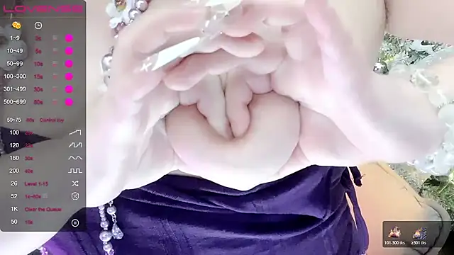 Monica-666888-'s Live XXX Chat