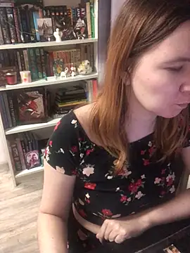 Chat +18 de Velvet_Cry ao vivo