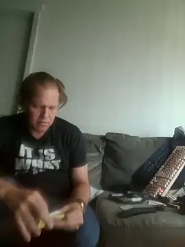 yourMasterisBored Live XXX-chat