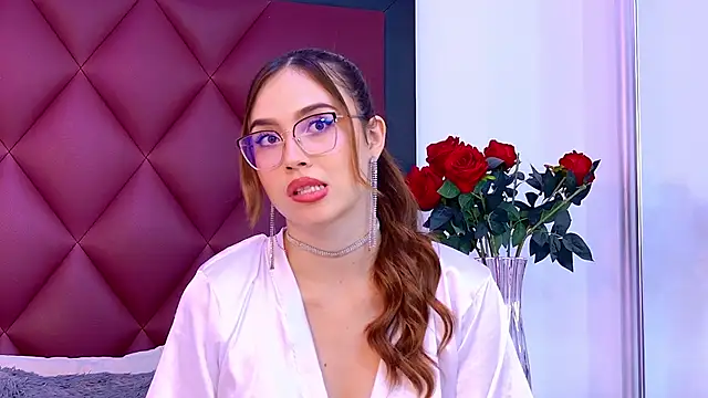AmberMunroe 现场XXX聊天