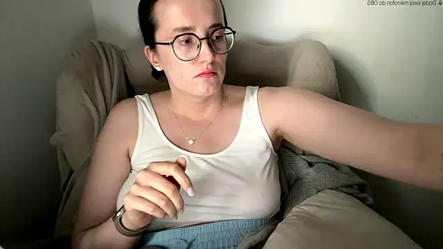 SofiaTease live XXX chat