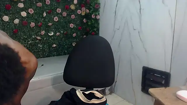 ManSantn Live XXX chat