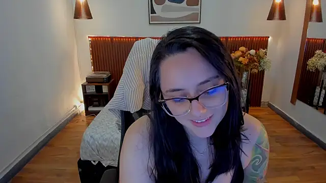 Chatroom XXX en direct de KatherineBond